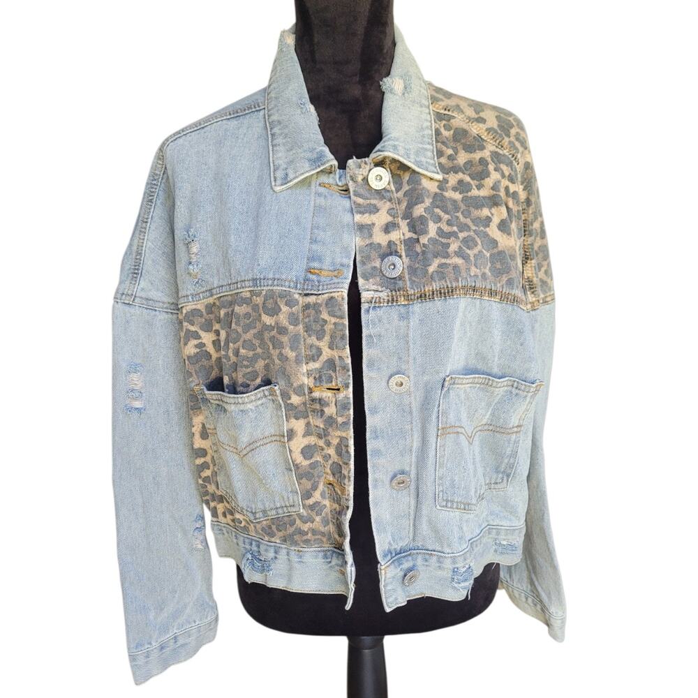 POL Clothing Women's L Leopard Patchwork Denim Jacket Light Blue Distressed